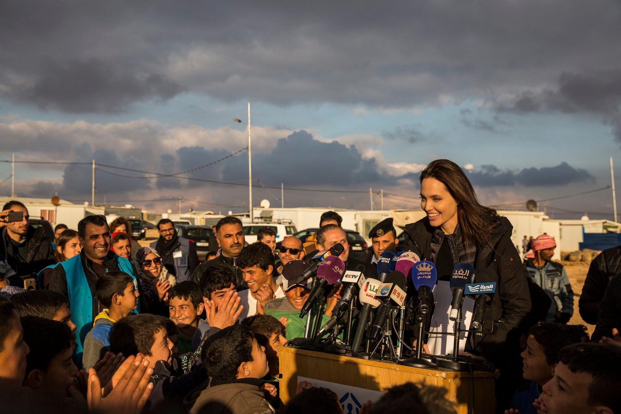 Angelina Jolie: "Wir brauchen mehr Menschlichkeit"